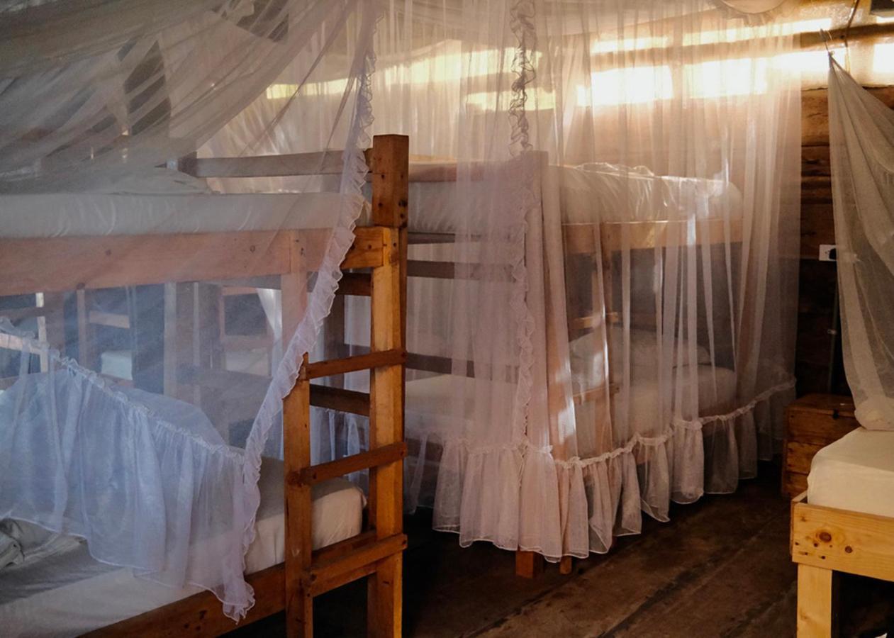 Palmario Hostal Guachaca Εξωτερικό φωτογραφία